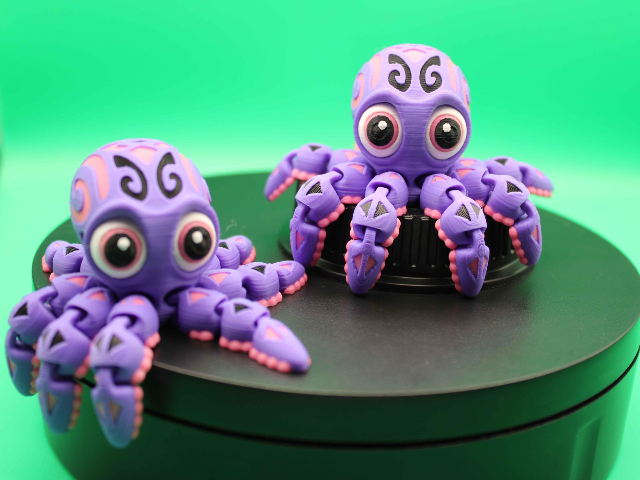 3D Printed Smooth Articulated Octopus Statue - 31cm Nautical Fantasy Decor, Flexible Tentacles Flexi Figurine, Desk Centerpiece, Ideal Gift for Home Enthusiasts